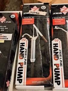 lot 248 image: Zee Line Hand Pump #381 (in original packaging)