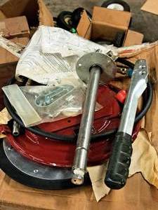 lot 251 image: Zee Line 5-Gallon Grease Hand Pump #7531-4 (in original packaging)