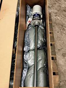 lot 262 image: Graco Fire-Ball 300 Air-Powered Pump #206700 (in original packaging)