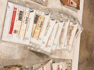 lot 275 image: Lot of (14) Alemite Major Repair Kits #393676 (in original packaging)