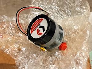 lot 379 image: Graco Pulse Meter #236763 (in original packaging)