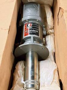 lot 260 image: Graco President Air-Powered Pump (in original packaging)
