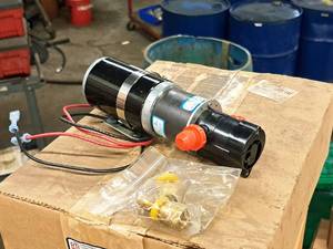 lot 290 image: Tuthill ATX(09) Electric Gear Pump Replacement Kit (in original packaging)