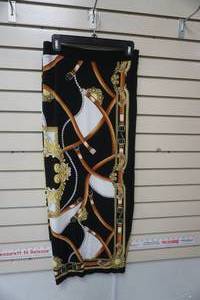 lot 107 image: Cache Skirt Size 0 NEW with Tags