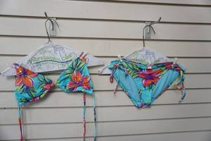 lot 111 image: Bikini Xhilaration.