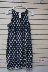 lot 24 image: Anne Taylor Dress. Size 0. NEW with Tags. Navy BlueCream