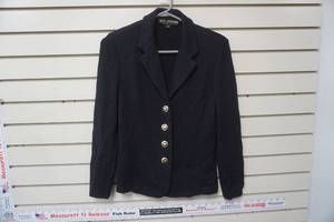 lot 33 image: St. John Basics Knit Blazer (black)