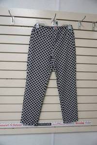 lot 44 image: J. McLaughlin Pants Size XS.