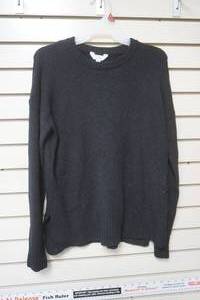 lot 65 image: Time & True Black Long-Sleeve Sweater Size Small