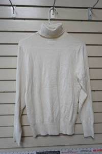 lot 66 image: Cream Colored Sweater Size Medium-Like New