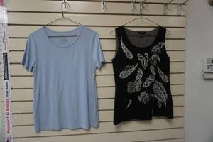 lot 138 image: St. John Size P Knit Tank & Time & True Size S Tee