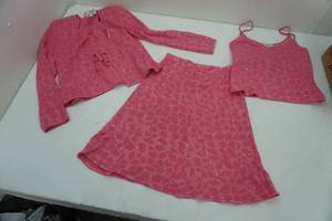 lot 183 image: St John 3 piece set
