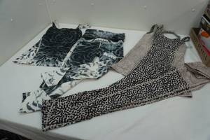 lot 198 image: Lululemon athletic sets