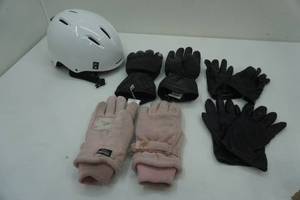 lot 210 image: 2 Pair Leather Gloves, 1 Pair Fleece Gloves, 1 Medium Bicycle Helmet