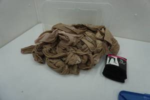 lot 216 image: Panty Hose & Leggings (with small tote)