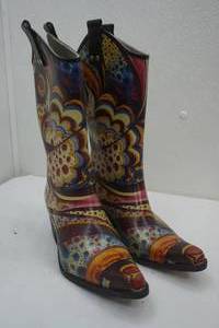 lot 252 image: Rubber Cowboy Boots Size 6