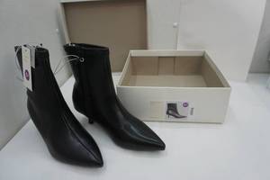 lot 264 image: A New Day Ae827 Lonnie Boots 5.5 NEW Black
