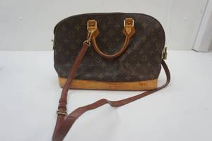 Louis Vuitton Alma Bag