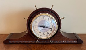 lot 60 image: Beautiful Vintage Seth Thomas Mantle Clock
