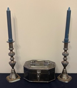 lot 127 image: Vintage Brass Candle Holders and Decorative Box