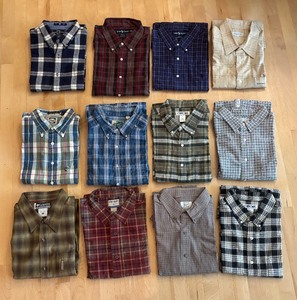 lot 130 image: Selection of Mens Size Extra Large Button Up Shirts by Bass, Johnny Cotton, Ralph Lauren, Alex Cannon and More