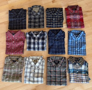 lot 255 image: Twelve Mens XL Button Up Shirts by Izod, Haggar, Willis & Geiger, Hathaway, Joseph Abboud and More