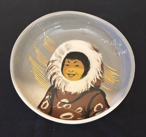 lot 266 image: Matthew Adams Art Pottery  Ashtray