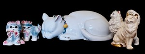lot 334 image: Collection of Porcelain and Ceramic Cat Figurines