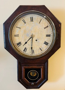 lot 285 image: Vintage Seth Thomas Wall Clock