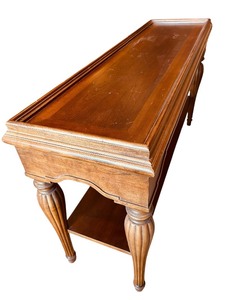 lot 280 image: Wooden Console Table with Lower Shelf