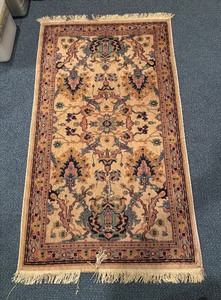 lot 406 image: Remarkable Vintage Rug