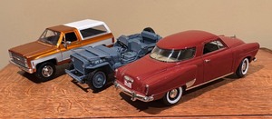 lot 463 image: Car, Truck and Alpha Dog Vehicles by Signature and Jada Toys Inc