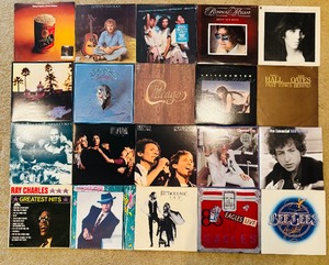 lot 428 image: Awesome Vinyl Records Including The Eagles, Bee Gees, Hall & Oats and More