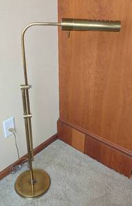 lot 96 image: Vintage Frederick Cooper Brass Pharmacy Floor Lamp