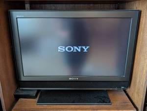 lot 189 image: Sony 26 TV