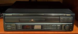 lot 192 image: Pioneer CLD-S201 Laser Disc and CD Player