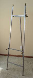 lot 205 image: Decorative Metal Easel