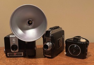 lot 587 image: Vintage Kodak Magazine Cine-Kodak Eight, Kodak Model 90 and Kodak Brownie Hawkeye Flash Model Cameras