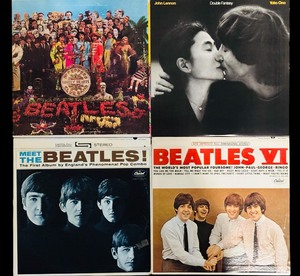 lot 532 image: Vintage Vinyl Records by the Beatles including Beatles Record St. Pepper Lonely Hearts Club