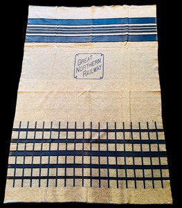 lot 534 image: Vintage Great Northern Railway Wool Blanket