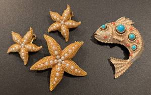 lot 520 image: Vintage Starfish BroochEarring Set And Trifari Fish Brooch