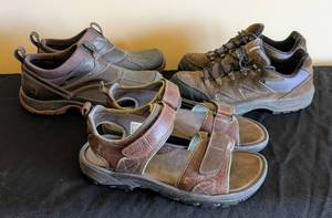 lot 710 image: Mens Size 12 Hiking Boots and Sandals