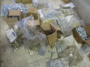 lot 10 image: Nuts & bolts. New 38