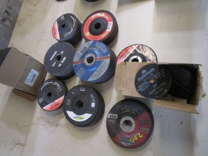 lot 29 image: Abrasive Wheels