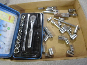 lot 235 image: Sockets 14 SAE & Metric