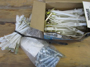 lot 73 image: Toggle Bolts, Wedge Anchors