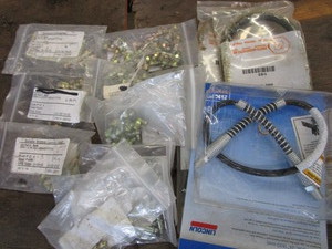 lot 81 image: Grease Zerks, Gun Hoses