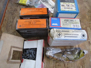 lot 236 image: Nails & Screws