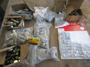 lot 89 image: Bolts 58, Nuts, Washer, Battery Bolts