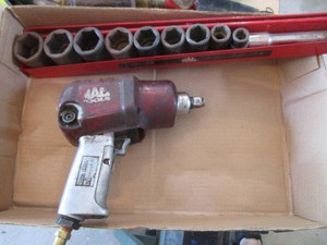 lot 106 image: MAC 12 Impact, Sockets